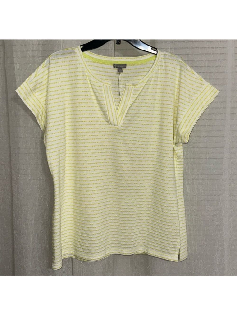 T by Talbots L cap short sleeve top V neck white & neon yellow horizontal stripe